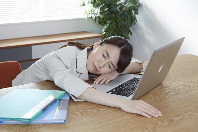 追われる仕事ではなく“追う仕事”を